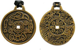 császári amulett